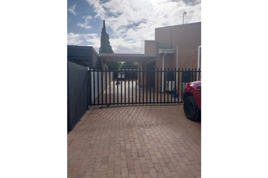 5 Bedroom Property for Sale in Porterville Western Cape